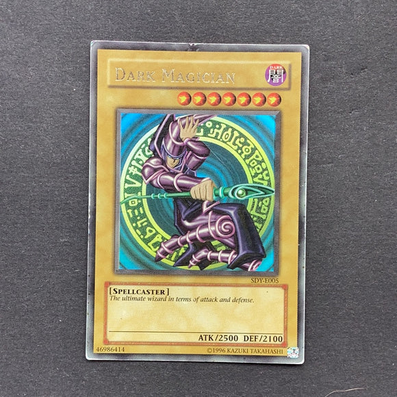Yu-Gi-Oh Starter Deck Yugi -  Dark Magician - SDY-E005- Played Ultra Rare card