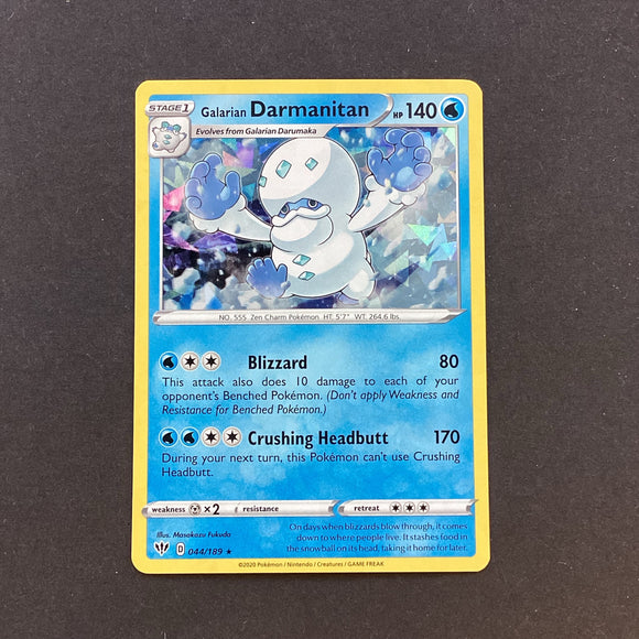 pokemon sword and shield darkness ablaze rare cards Pokemon Card - S&S: Darkness Ablaze 030/189 - VOLCARONA (rare): BBToyStore.com