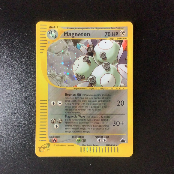 *Pokemon Skyridge - Magneton - H19/H32 - As New  Holo Rare card
