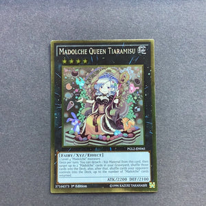 Yu-Gi-Oh! Premium Gold 2 - Madolche Queen Tiaramisu - PGL2-EN045 - Used Gold Rare card