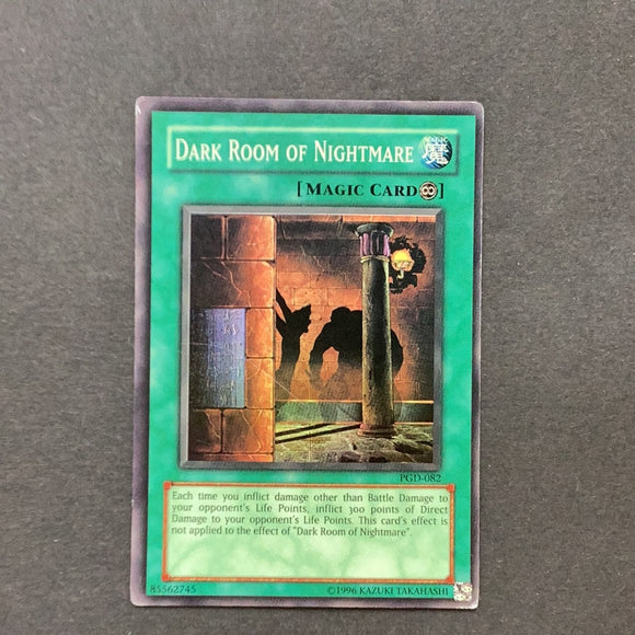 Yu-Gi-Oh Pharaonic Guardian -  Dark Room of Nightmare - PGD-082*U - Heavy Played  Super Rare card
