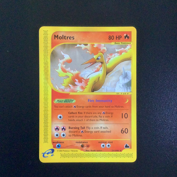 Pokemon Skyridge - Moltres - 021/144 - As New Rare card