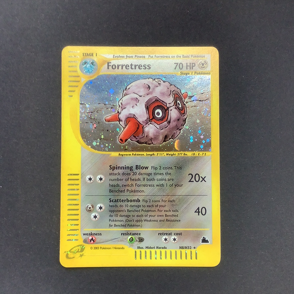 *Pokemon Skyridge - Forretress - H08/H32 - Used Holo Rare card
