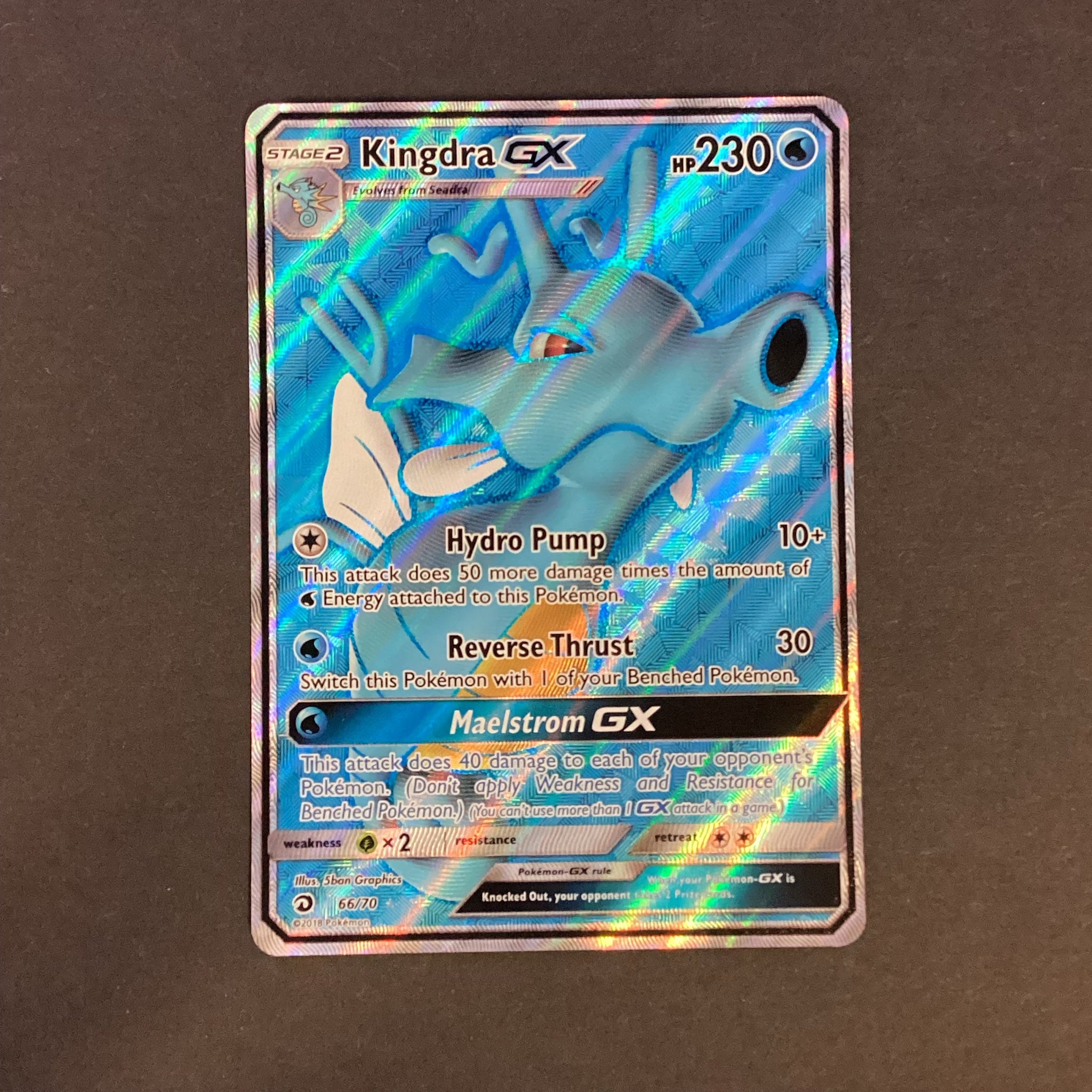 Pokemon Sun & Moon Dragon Majesty - Kingdra GX - 66/70